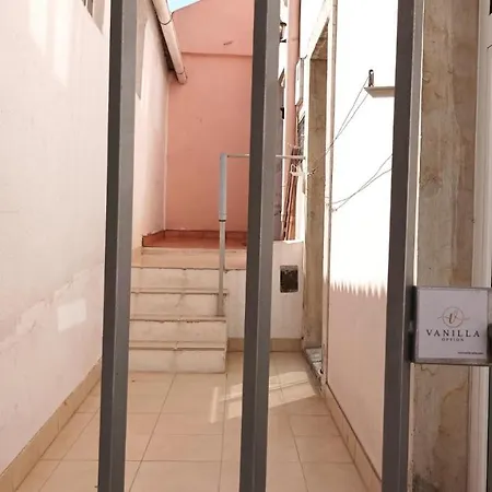 With Terrasse - 3 Bedroom, 3 Bathroom Triplex アパート *